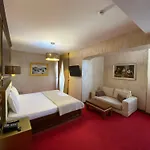 Hotel Rozafa