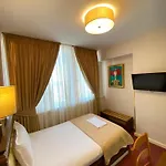 Hotel Rozafa
