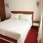 Rozafa Hotel 4*