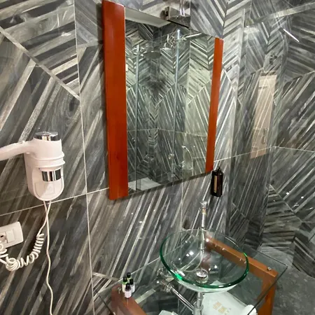 酒店 Rozafa Shkodër