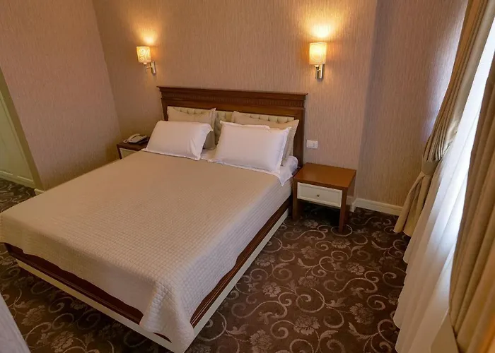 Rozafa 4* شكودر