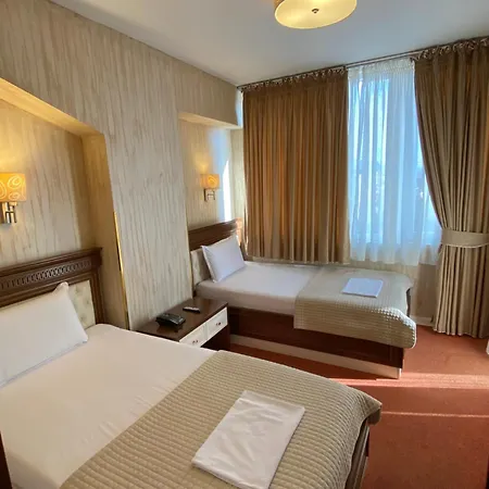 Rozafa 4* Shkodër