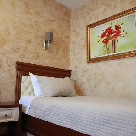 Rozafa Hotel