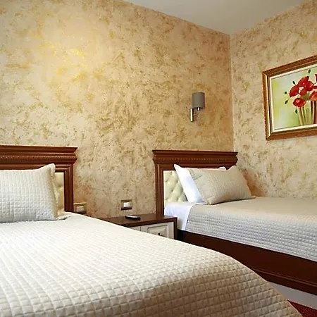 Rozafa 4* Shkoder